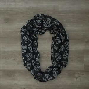 “Star Wars” First Order Stormtrooper Infinity Scarf